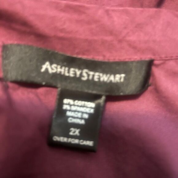 Ashley Stewart Burgundy off the shoulder top, size 2X - Picture 4 of 4